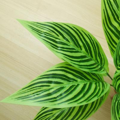 China Eco-friendly hot selling cheap and good quality home decoration plastic artificial tree leaves for sale