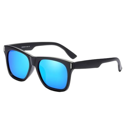 China Driving 2021 new polarized sunglasses fashion square driving sunglasses men and women outdoor sunglasses for sale