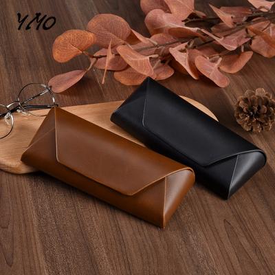 China Glass Storage High-end Handmade Style Crazy Horse Leather Pu Brown Leather Plus Retro Art Anti-compression Myopia Glass And Sunglasses Case for sale