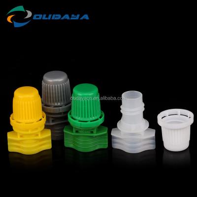 China Non Spill China supplier 8.2mm single gap plastic spout / nozzle and cap for Doypack for sale