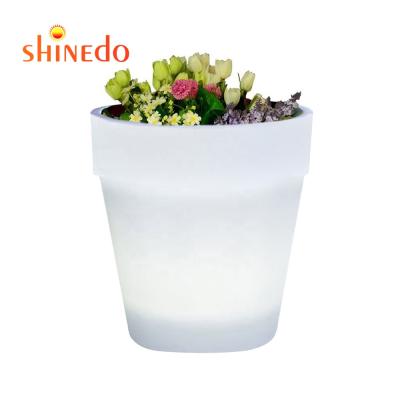 China Garden Solar Powered Flower Pot/Outdoor Decoration Potted Lamp With LED Mood Lighting/LED Flower Garden Pot for sale