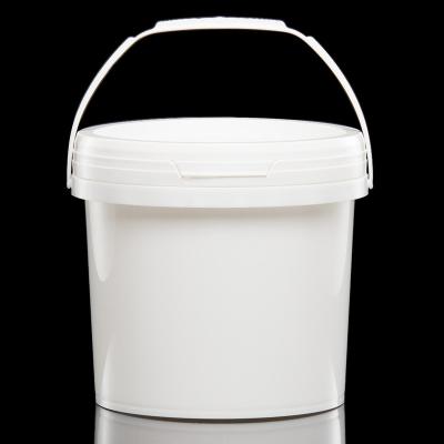 China Foodstuffs 5 Liter Food Grade Plastic Bucket for sale