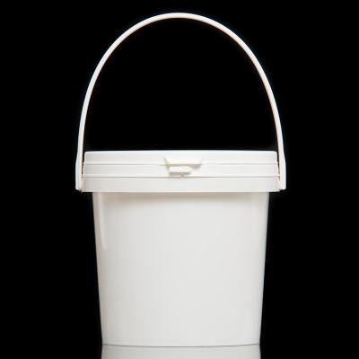 China Paint 1 to 2L Curved Plastic Pail For Lubricant Storage for sale