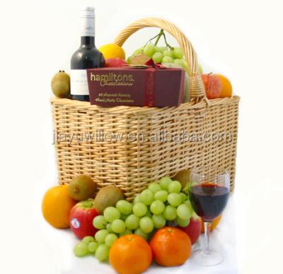 China China Wholesale Fruit, Wine and Chocolate Wicker Basket for sale