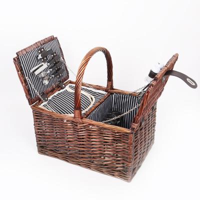 China Custom Size Drinks/Food Take Out Fruit Food Basket Storage Wicker Picnic Basket Set With 4pcs Ceramic Dish for sale