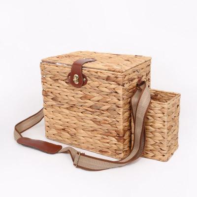 China Willow Cheap Handmade Wicker Picnic Wicker Basket For Outdoor Camping Storage Basket for sale