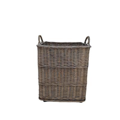 China Contemporary newly designed large durable wicker laundry basket with wheels on handles for sale