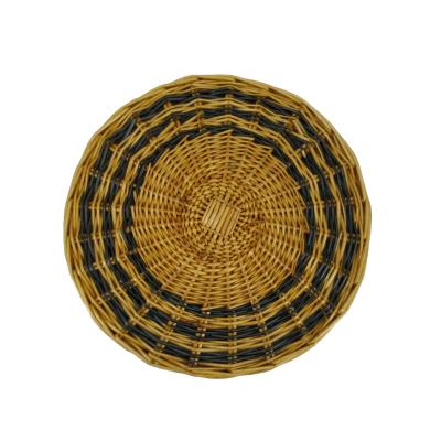 China Sustainable Handmade Wicker Brown, Black Mixed Rattan Round Tray With Handle for sale