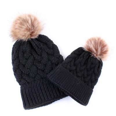 China 2PCS/set COMMON MOM Mother+Baby Knit Beanie Hats Crochet Knit Winter Beanie Pom Pom Bobble Hat Kids Girls Warm Hat for sale