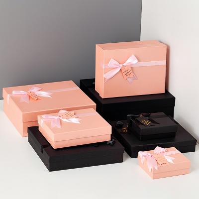 China Recycled Materials Custom Fashion Makeup Gift Box Girl Heart Aging Gift Box Single Pink Lipstick Box for sale