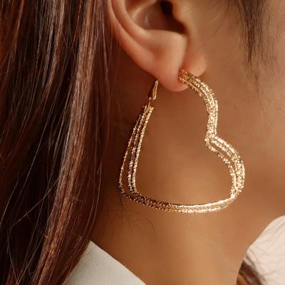 China Trendy Wholesale Fashion Heart Shape Earring Gold Plated Circle Earrings For Women Girls for sale