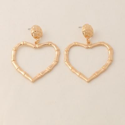 China Fashionable Wholesale Heart Shape Bamboo Earrings Fashion Gold Plated Stud Earring for sale