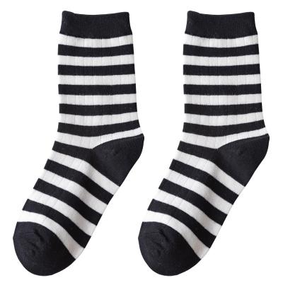 China Breathable Striped Cotton Crew Socks And Stockings Factory Wholesale Custom Design for sale