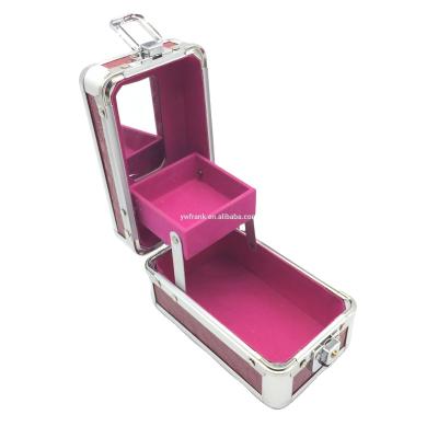 China 2020 Eco-friendly New Vanity Case With Mirror Aluminum Suitcase Portable Makeup Case for sale