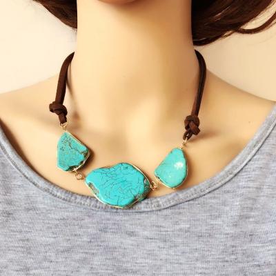 China Vintage Turquoise Necklace Velvet Irregular Stone Cord Hand-Twisted Gold Necklace for sale