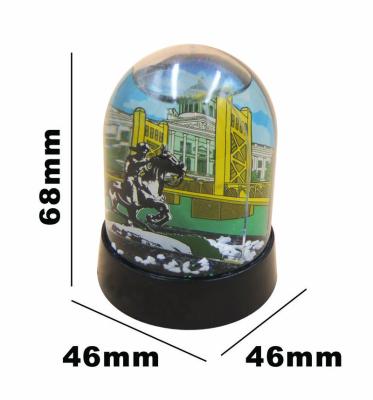 China Custom Souvenir Plastic Small Raised Round Snow Globe Toys For Kids Birthday Gifts Glass Snow Globe Custom for sale