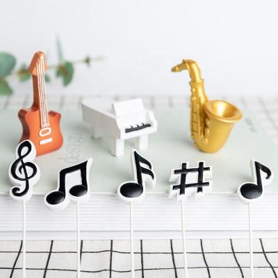 China Resin Note Musical Instrument Shape Resin Cake Topper Decoration For Birthday Party Cake Decor Toppers for sale