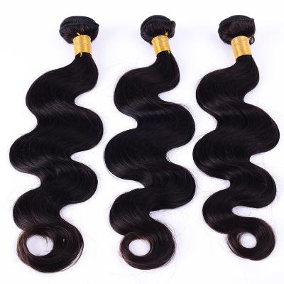 China Color negro natural del pelo largo virginal indio del cabello humano de las extensiones 100 del pelo de la onda del cuerpo en venta