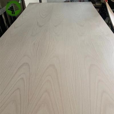 China Industrial 3mm Wood Natural Beech Veneer Fancy Plywood For Furniture for sale