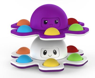 China Durable Spinning Squid Play Sound Silicone Implantaten Rotating Octopus Spinner Toy Crate Radar Baby Toy for sale