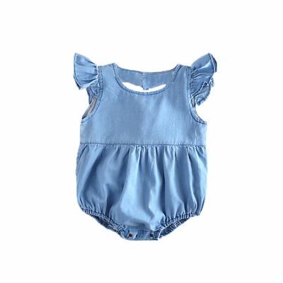 China Good Quality Cute Newborn Clothes Hollow Out Love Shape 100%Cotton Girl's Baby Romper for sale