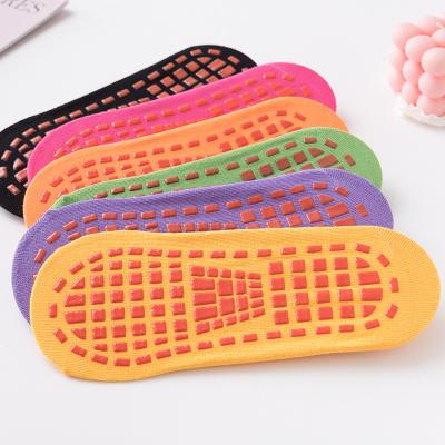 China Wholesale QUICK DRY cheap non-slip socks custom made football kids sports trampoline yoga socks for sale