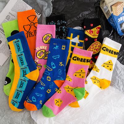 China New Autumn QUICK DRY Winter Wholesale Cartoon Cotton Men Women Korean Cute Socks Tend Couples Socks for sale