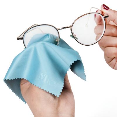 China Sustainable Ready To Ship 15*18cm Microfiber Wipes Cleaning Cloth For Glasses for sale