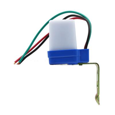 China 220V Sensor Photocell Lamp Switch or Daylight Light Twilight to Dawn Light Sensor Switch 6A for sale