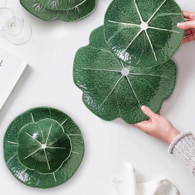 China JINTCH Viable Green Embossed DIinner Plates Flower Shape Dinnerware Engraving Porcelain Dinnerware Set for sale