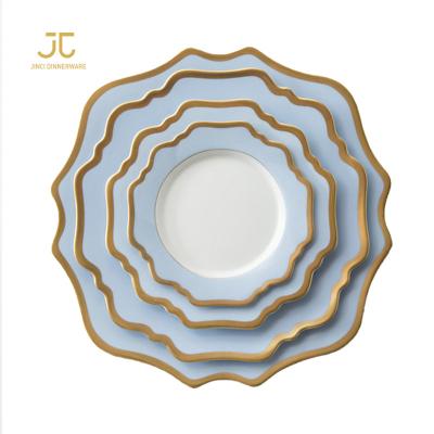 China Viable Blue White Gold Rim Customized Print Porcelain Dinner Sets Plate For Restaurant for sale