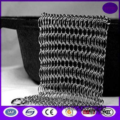 China Cast iron cleaner xl 8x8 steel chainmail scrubber/steel chainmail scrubbermade in china for sale