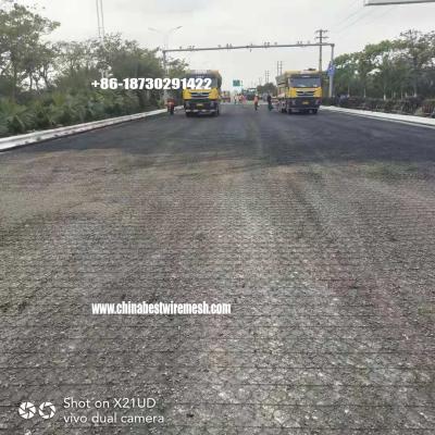 China Galvanized reinforced hexagonal mesh asphalt pavement subgrade for sale