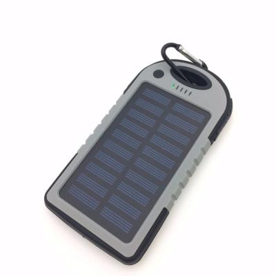 China Outdoor Super Fast Charging Waterproof Solar Panel Solar Power Bank With Dual USB Ports And LED Light Indication 6000mAh for sale