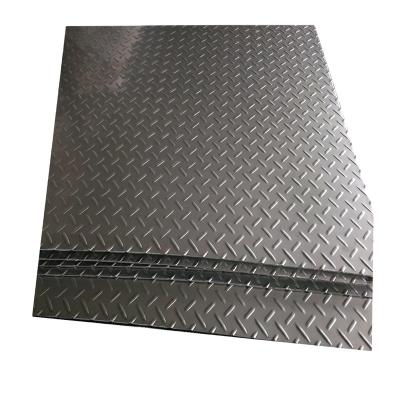 China Hot Rolled Boiler Sheet Carbon Standard Q235B Steel Checkered Plate Checked Steel Plate / Sheet Diamond Plate for sale