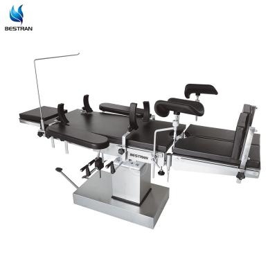 China Longitudinal Movement 300mm Operating Room Table Manual Hydraulic Radiolucency X Ray Compatible for sale