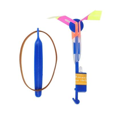 China Outdoor Toy Hottest gift toys Helicopter type plastic kids flying toy arrows with light for sale