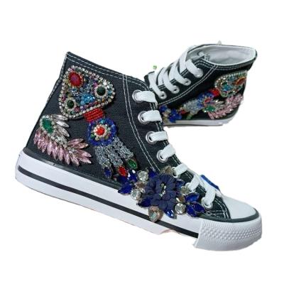 China Custom Handcrafted Round Woman Flower Zircon Embellishments Details Lace Up Bling Chic Boutique High Top Flat Black White Canvas Sneakers for sale