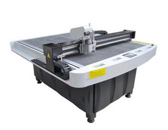 China 1500mm / S Cnc Knife Cutting Machine For Cloth 1400 * 1000mm Area for sale