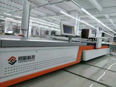 China Large Cut 1.6m Width Cotton Woven Cnc Leather Cutting Machine For Hat Factory for sale