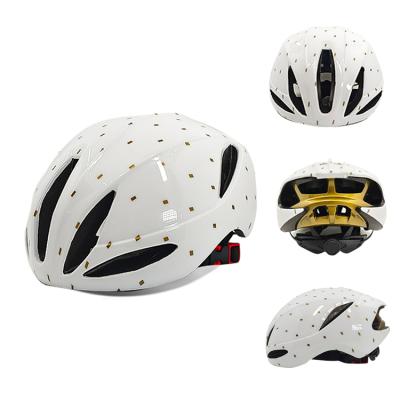 China Sports mountain racing helmet mtb bicycle cycling cycling road bike lightweight custom adult riding helmet for sale