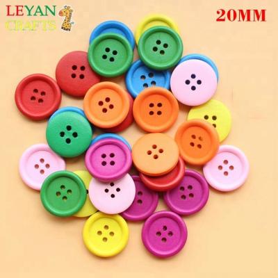 China Wholesale Wooden Colorful Knob Two Holes Dry Cleaning for sale