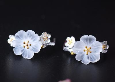 China S925 Silver Retro Art Crystal Plum Earrings Female Models Chinese Style Beautiful Flowers Ancient Style Stud Earrings for sale