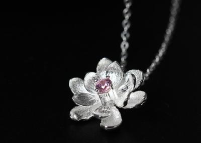 China S925 Silver Fresh Natural Lotus Pendant Female Inlaid Zircon Flowers Sweet Fashion Necklace Clavicle Chain for sale