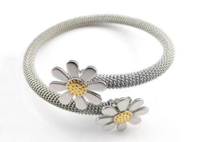 China High Quality Sunflower Shaped Stainless Steel Bracelet Wire Bangle for sale