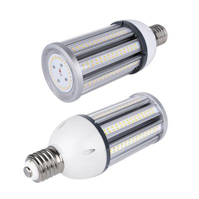 Cina E40 E27 LED Corn Light con angolo di raggio ampio 2700-6500K Temperatura del colore Lunga durata di vita di 50000 ore in vendita