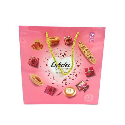 China Recyclable custom foldable personalized pink cake shop food packaging printed newsagent bags for sale