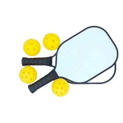 China Outdoor Indoor Play USAPA Approved Pickleball Paddle Set with 2 Graphite Craft Premium Rackets 4 Balls and 1 Racket Cover Portable Bag for sale