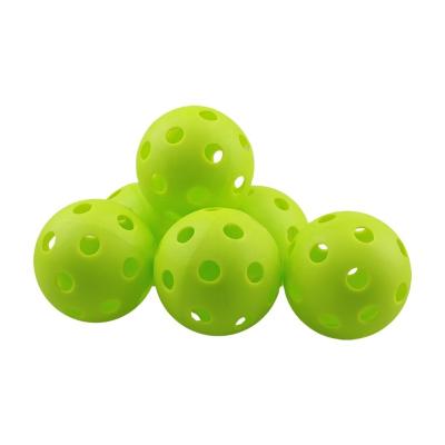 China Professional OEM USAPA Standard 26 Holes Spinning Pickleball Indoor Outdoor Indoor Game Ball for sale