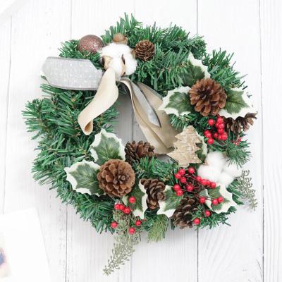 China Eco-Friendly KERVINO Home simulation wreath Christmas wreath Christmas decorations Christmas tree decoration 30CM mall door hanging for sale